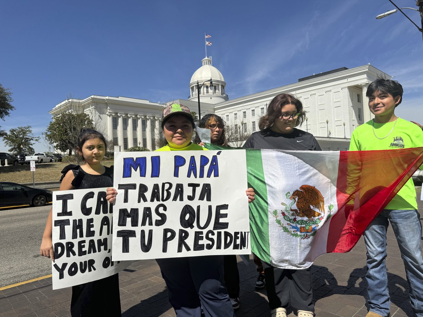 More Republicans push to criminalize bringing immigrants in the US illegally across state lines | iNFOnews.ca