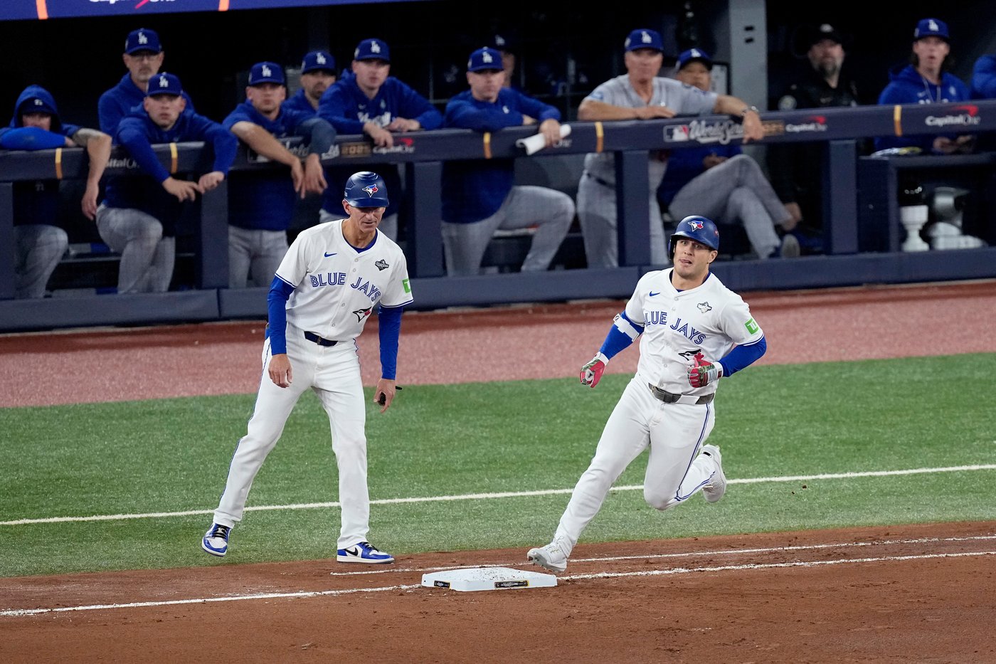 Barger, Varsho and Kirk lead homer barrage as Blue Jays rout Dodgers 11-4 in World Series opener | iNFOnews.ca