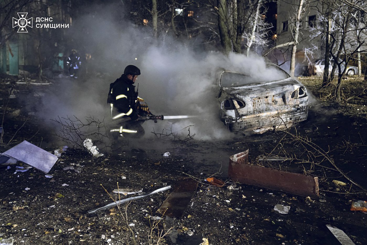 A Russian ballistic missile with cluster munitions kills 11 people and injures 84 in Ukraine's north | iNFOnews.ca A Russian ballistic missile with cluster munitions kills 11 people and injures 84 in Ukraine's north | iNFOnews.ca