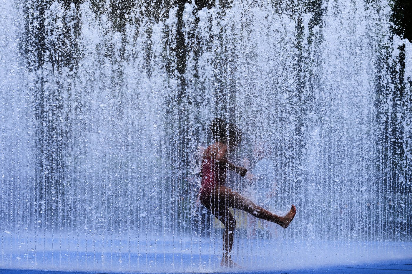 Health officials issue warnings as UK and Northern Europe bake in the first heat wave of 2025 | iNFOnews.ca Health officials issue warnings as UK and Northern Europe bake in the first heat wave of 2025 | iNFOnews.ca