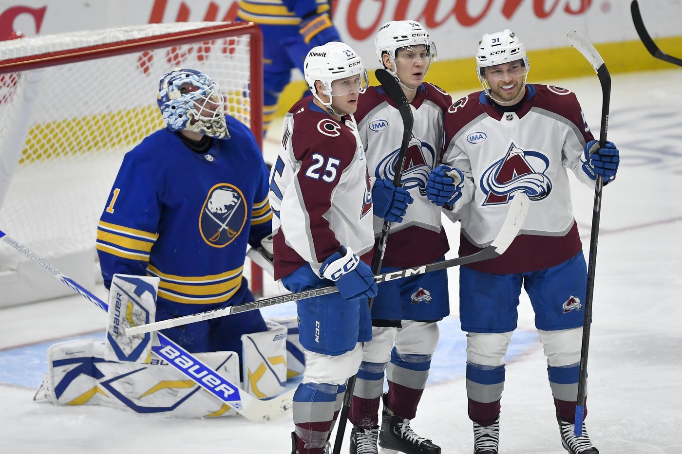 NHL roundup: Avalanche rally from four-goal deficit to beat Sabres 5-4 | iNFOnews.ca NHL roundup: Avalanche rally from four-goal deficit to beat Sabres 5-4 | iNFOnews.ca