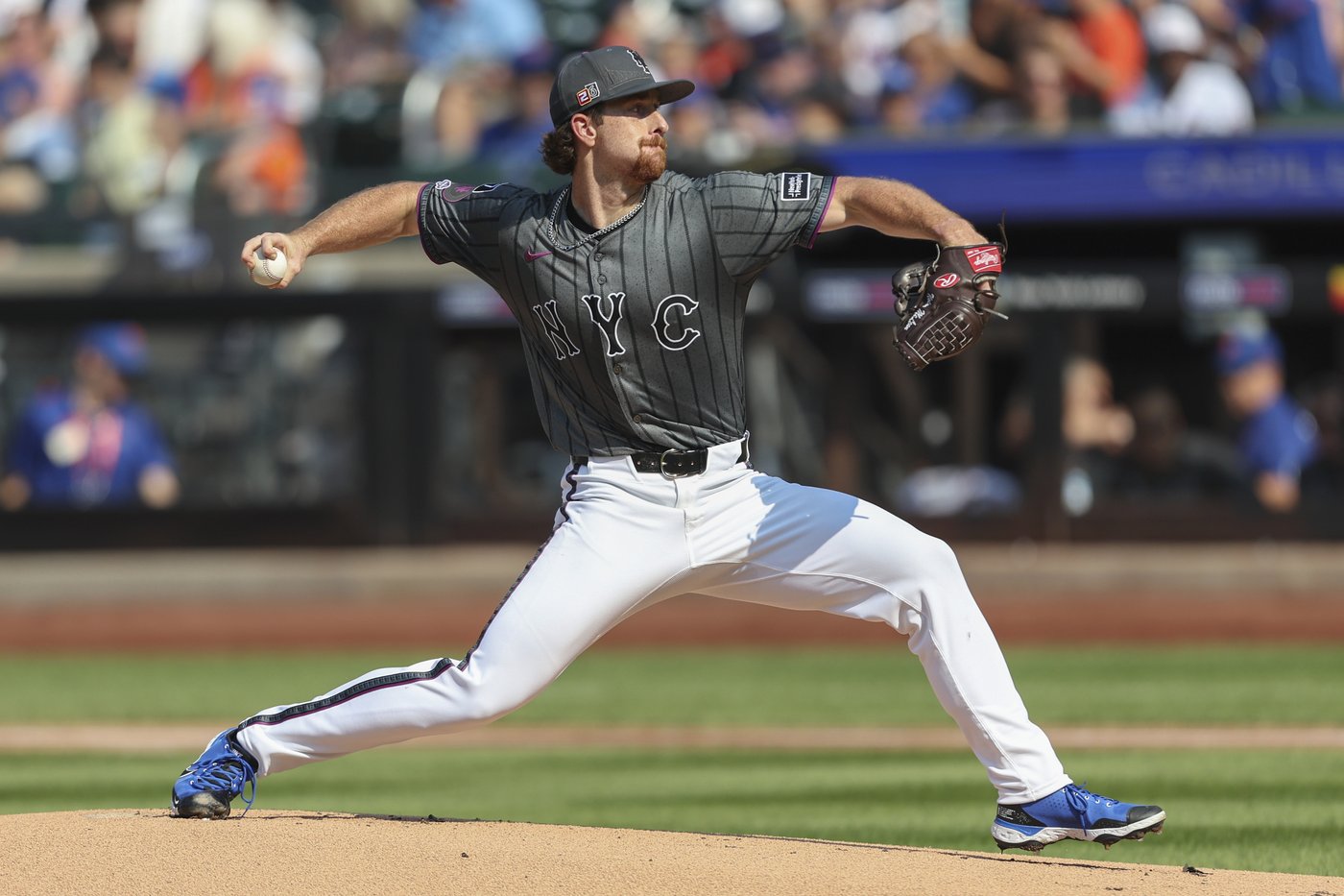 McLean wins major league debut, boosts struggling Mets to 3-1 victory | iNFOnews.ca