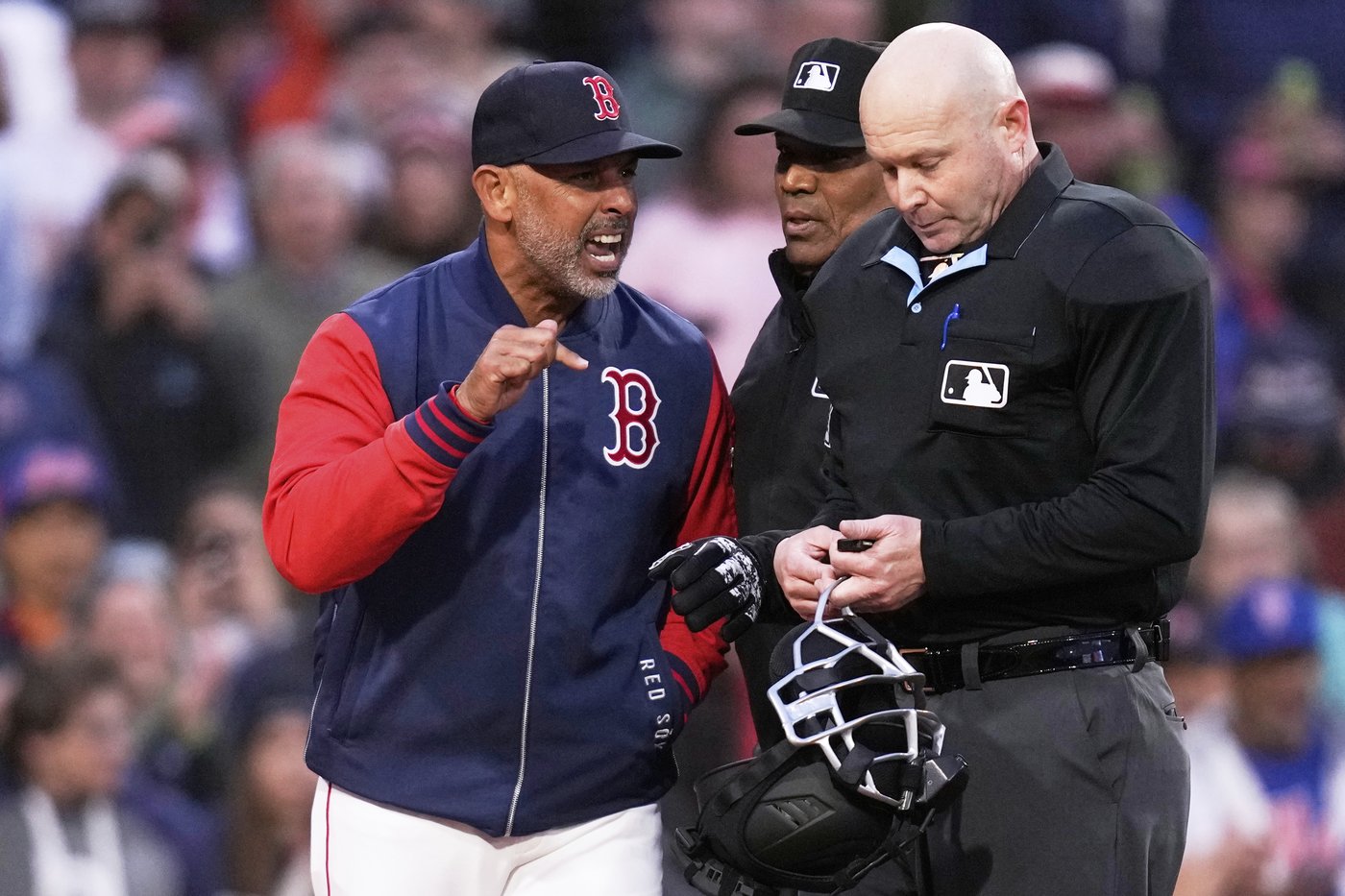 Red Sox starter Walker Buehler, manager Alex Cora ejected after arguing with ump against Mets | iNFOnews.ca Red Sox starter Walker Buehler, manager Alex Cora ejected after arguing with ump against Mets | iNFOnews.ca