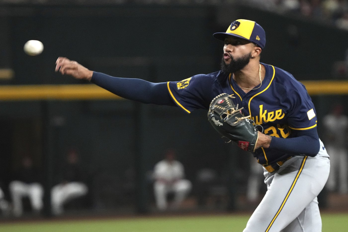 Yankees to acquire closer Devin Williams from Brewers for Nestor Cortes, Chad Durbin, AP source says | iNFOnews.ca Yankees to acquire closer Devin Williams from Brewers for Nestor Cortes, Chad Durbin, AP source says | iNFOnews.ca