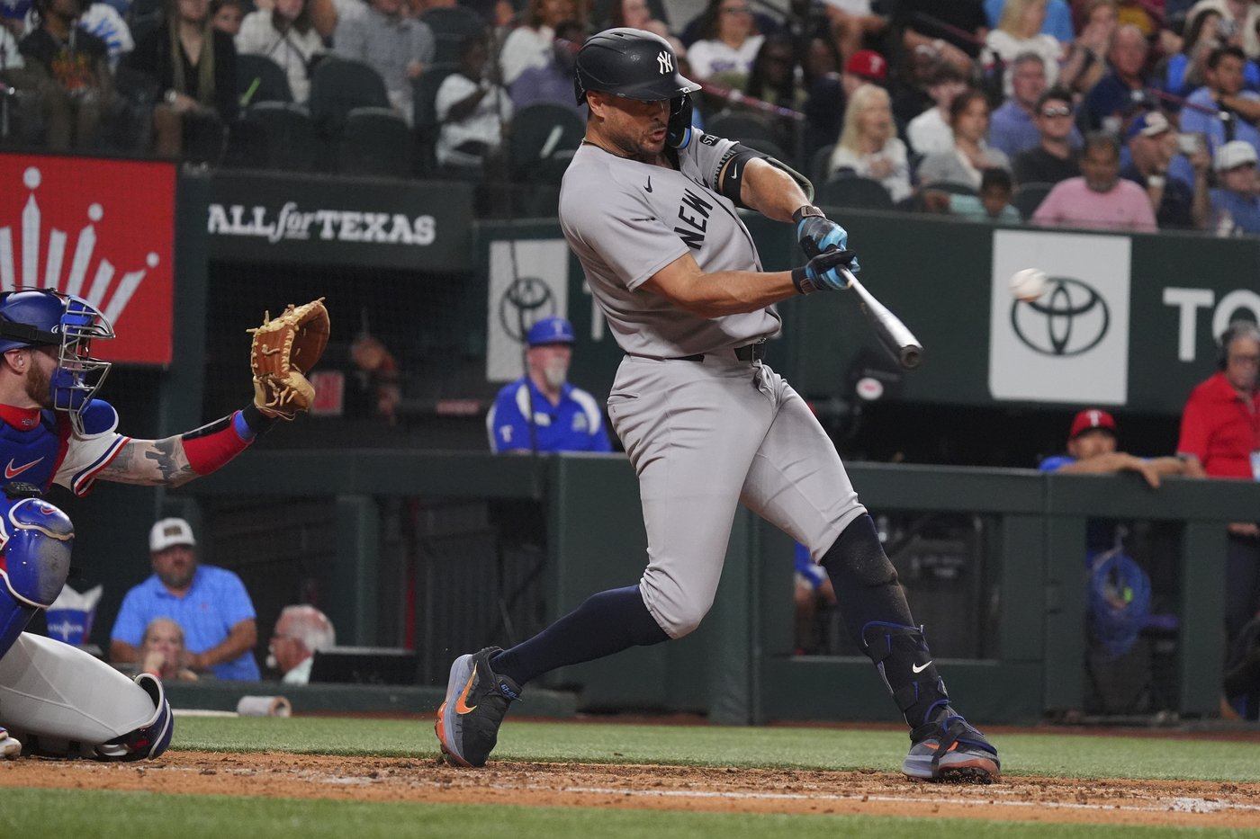 Yankees' Giancarlo Stanton is nearing a return to the outfield for the first time in nearly 2 years | iNFOnews.ca