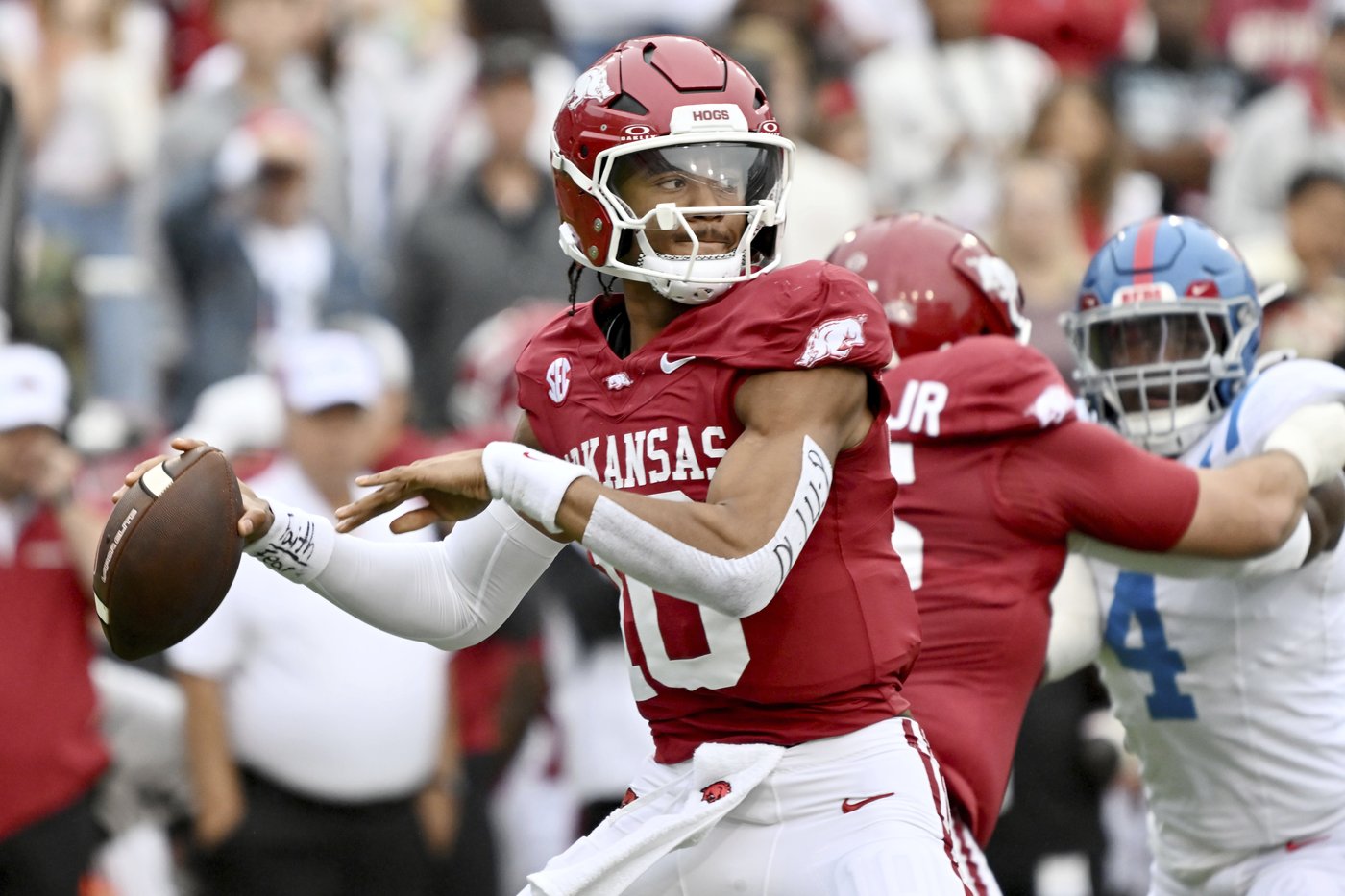 Arkansas gets a shot at bowl eligibility against old foe and No. 3 Texas | iNFOnews.ca Arkansas gets a shot at bowl eligibility against old foe and No. 3 Texas | iNFOnews.ca