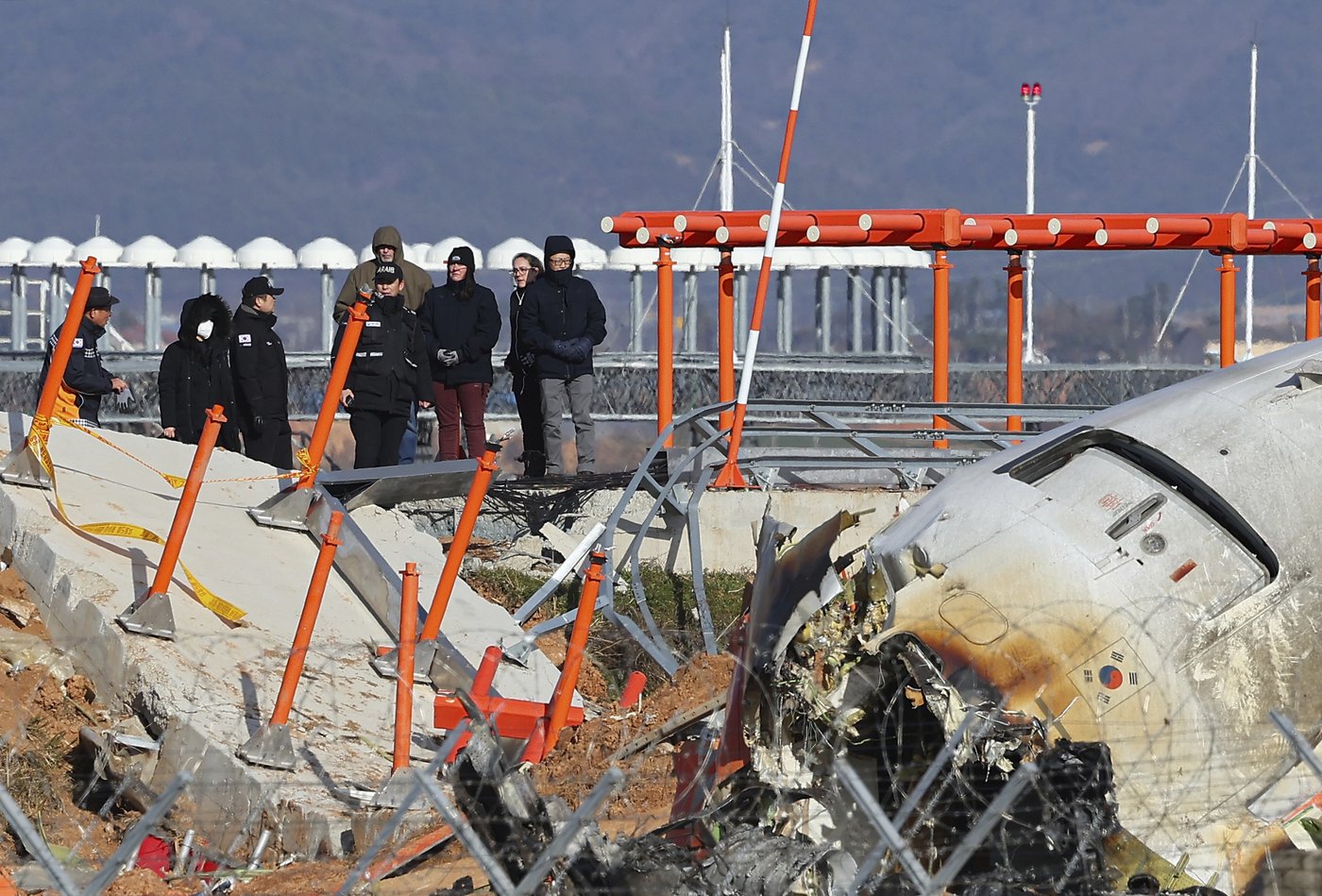 South Korean plane crash report says bird remains were found in engines, but no cause yet revealed | iNFOnews.ca South Korean plane crash report says bird remains were found in engines, but no cause yet revealed | iNFOnews.ca