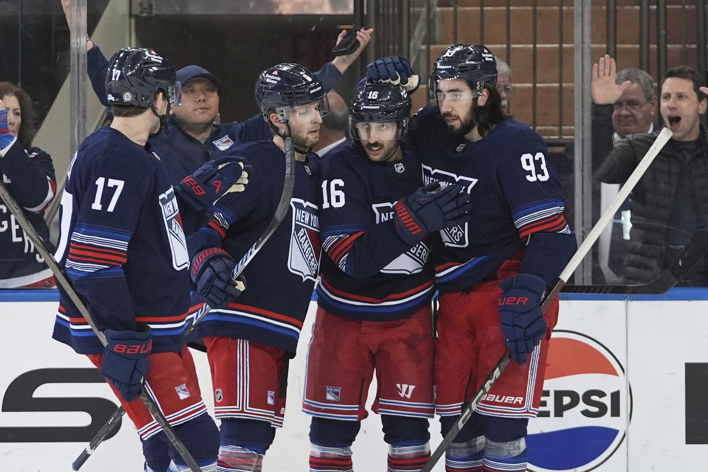 Panarin, Berard each score twice in the Rangers' 9-2 romp over the Islanders | iNFOnews.ca