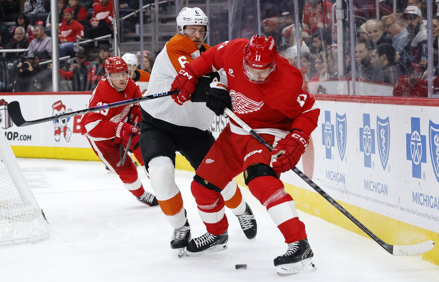 Patrick Kane scores go-ahead goal and Red Wings down Flyers 6-4 | iNFOnews.ca Patrick Kane scores go-ahead goal and Red Wings down Flyers 6-4 | iNFOnews.ca