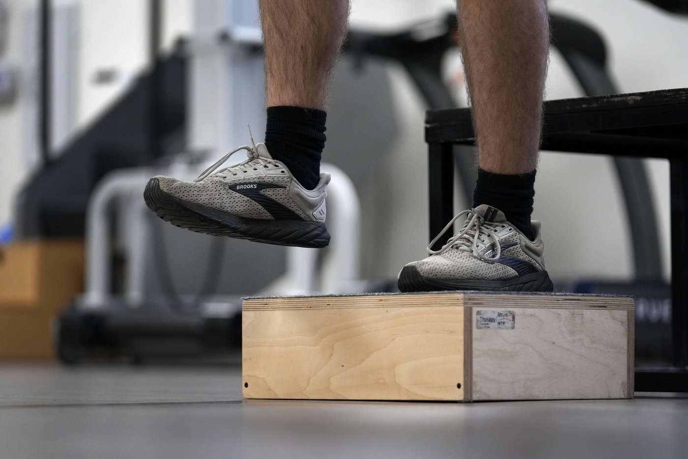 Physical therapy is 'the best-kept secret in health care' | iNFOnews.ca