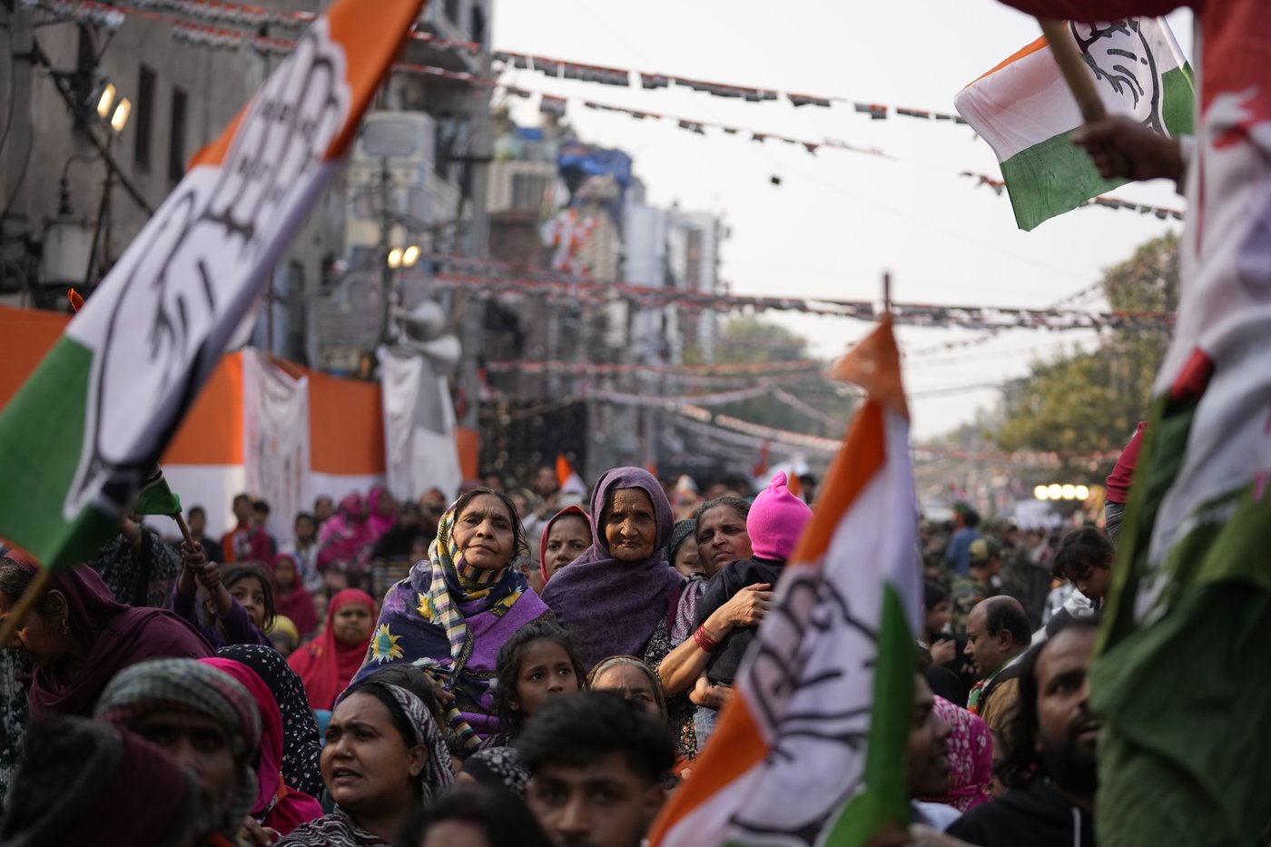 Modi's ruling party looks to topple corruption crusader in Delhi poll with graft allegations | iNFOnews.ca