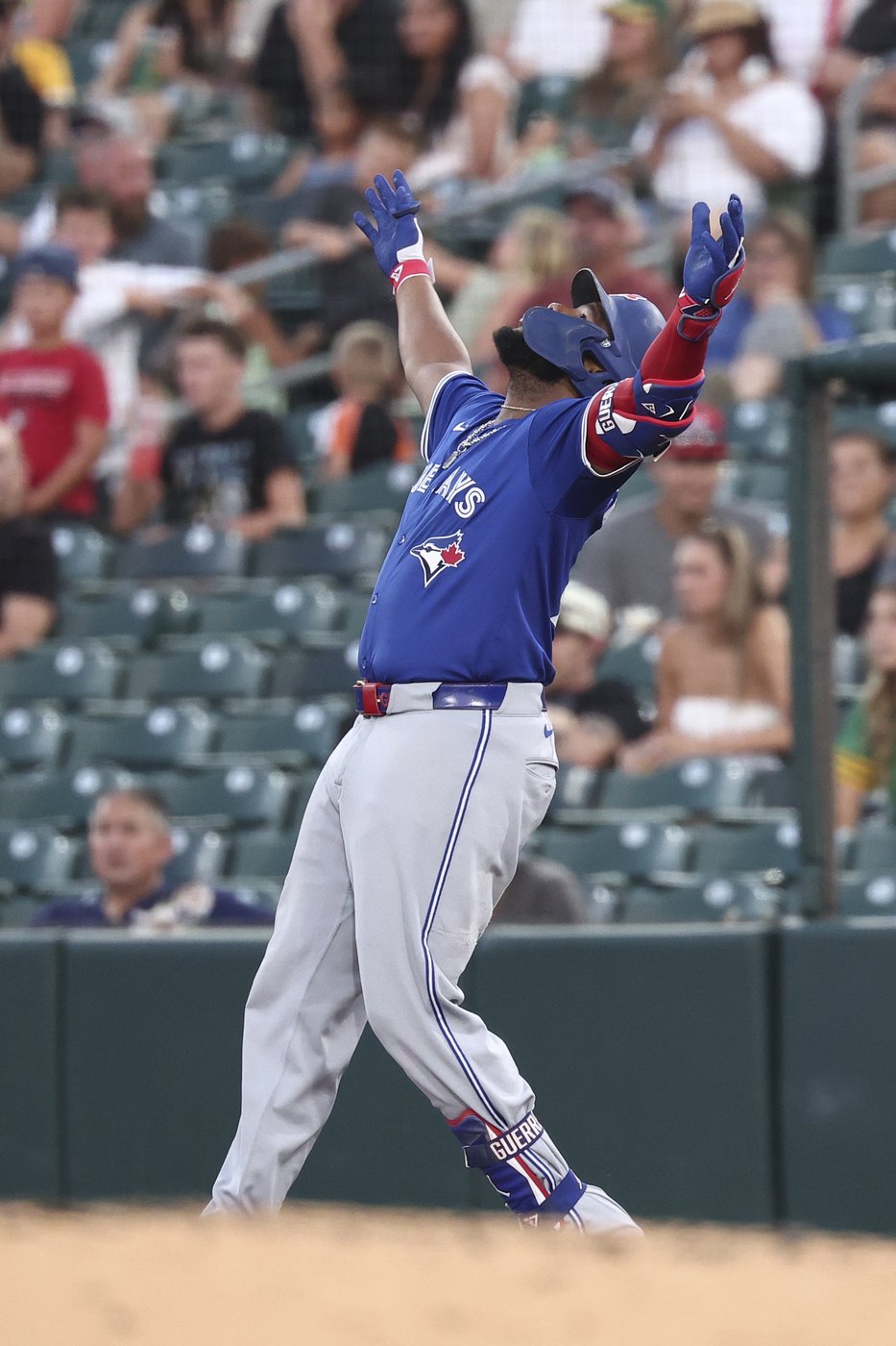 Max Scherzer wins for first time in nearly a year as Blue Jays hold on to beat the A's 7-6 | iNFOnews.ca Max Scherzer wins for first time in nearly a year as Blue Jays hold on to beat the A's 7-6 | iNFOnews.ca