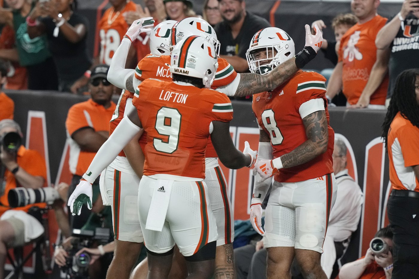 No. 7 Miami survives Virginia Tech 38-34 to remain unbeaten after Hail Mary TD overturned | iNFOnews.ca No. 7 Miami survives Virginia Tech 38-34 to remain unbeaten after Hail Mary TD overturned | iNFOnews.ca