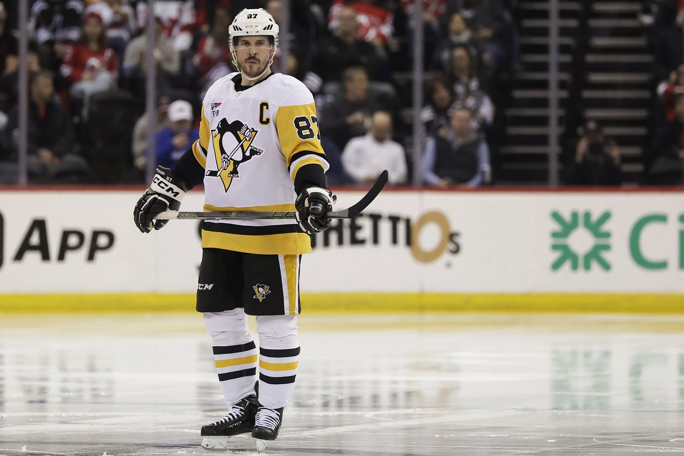 Sidney Crosby understands why trade talk surrounds him as the Penguins keep losing | iNFOnews.ca Sidney Crosby understands why trade talk surrounds him as the Penguins keep losing | iNFOnews.ca