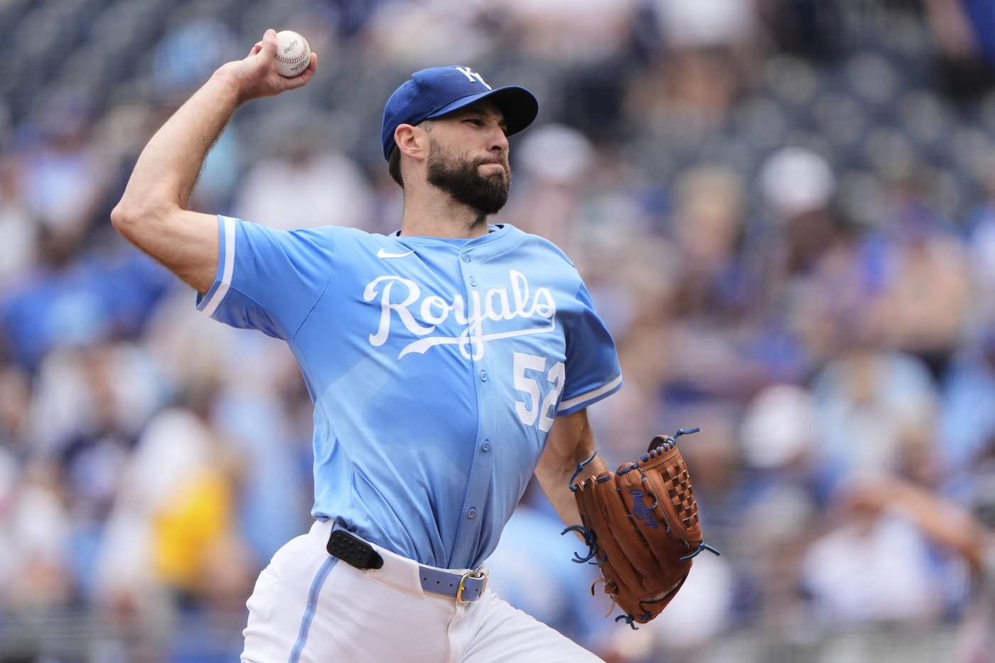 Witt, India back in lineup for Royals against Guardians; KC RHP Wacha on IL due to concussion | iNFOnews.ca
