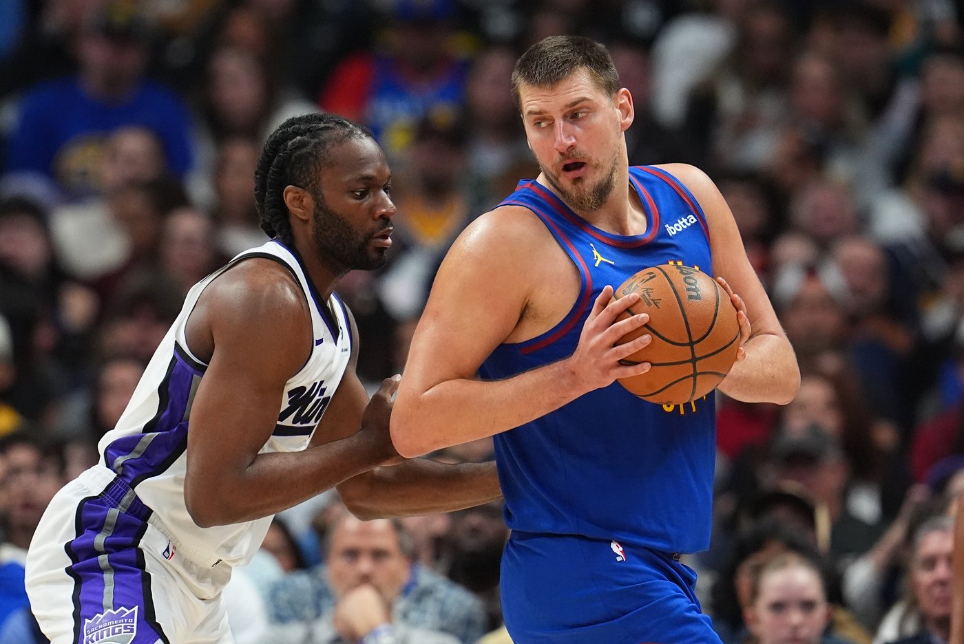 Kings overcome Jokic's 44 points, beat Nuggets 128-123 to end 8-game slide | iNFOnews.ca Kings overcome Jokic's 44 points, beat Nuggets 128-123 to end 8-game slide | iNFOnews.ca