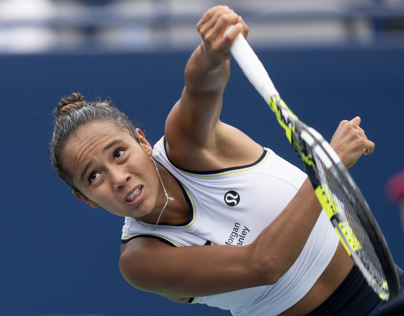 Canada's Leylah Fernandez reaches quarterfinals at Hong Kong Open. | iNFOnews.ca