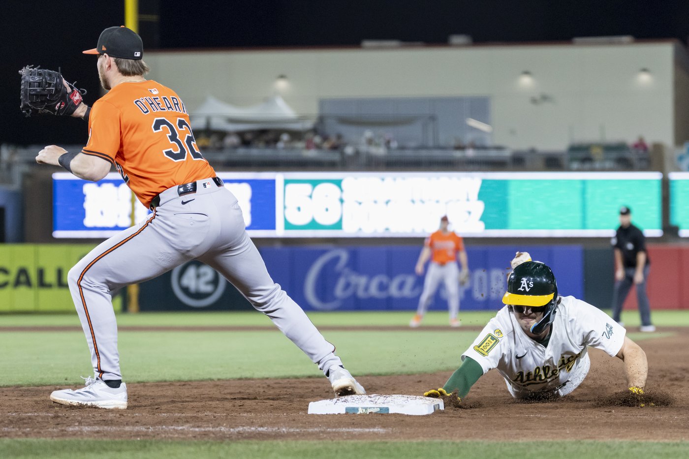 Cowser hits tiebreaking HR, Laureano has HR among 3 hits as Orioles beat Athletics 7-4 | iNFOnews.ca