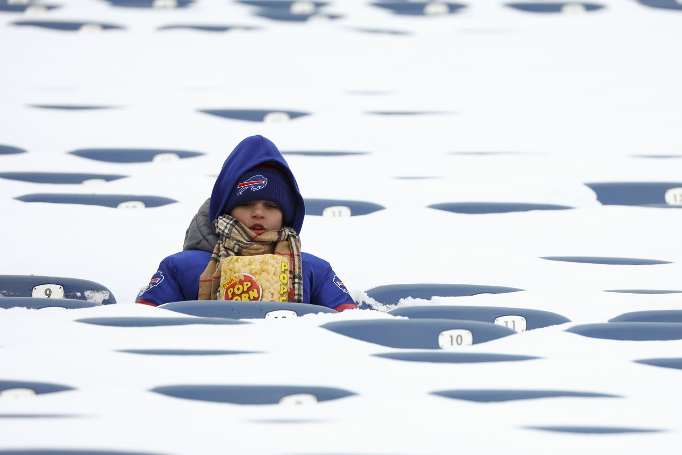 Bills brace for lake-effect storm that could dump more than 2 feet of snow before game against 49ers | iNFOnews.ca Bills brace for lake-effect storm that could dump more than 2 feet of snow before game against 49ers | iNFOnews.ca
