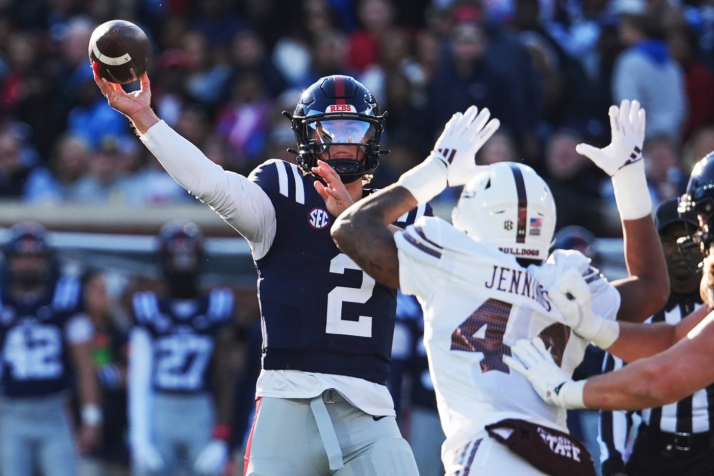Giants trade back into the first round to take Mississippi quarterback Jaxson Dart at No. 25 | iNFOnews.ca