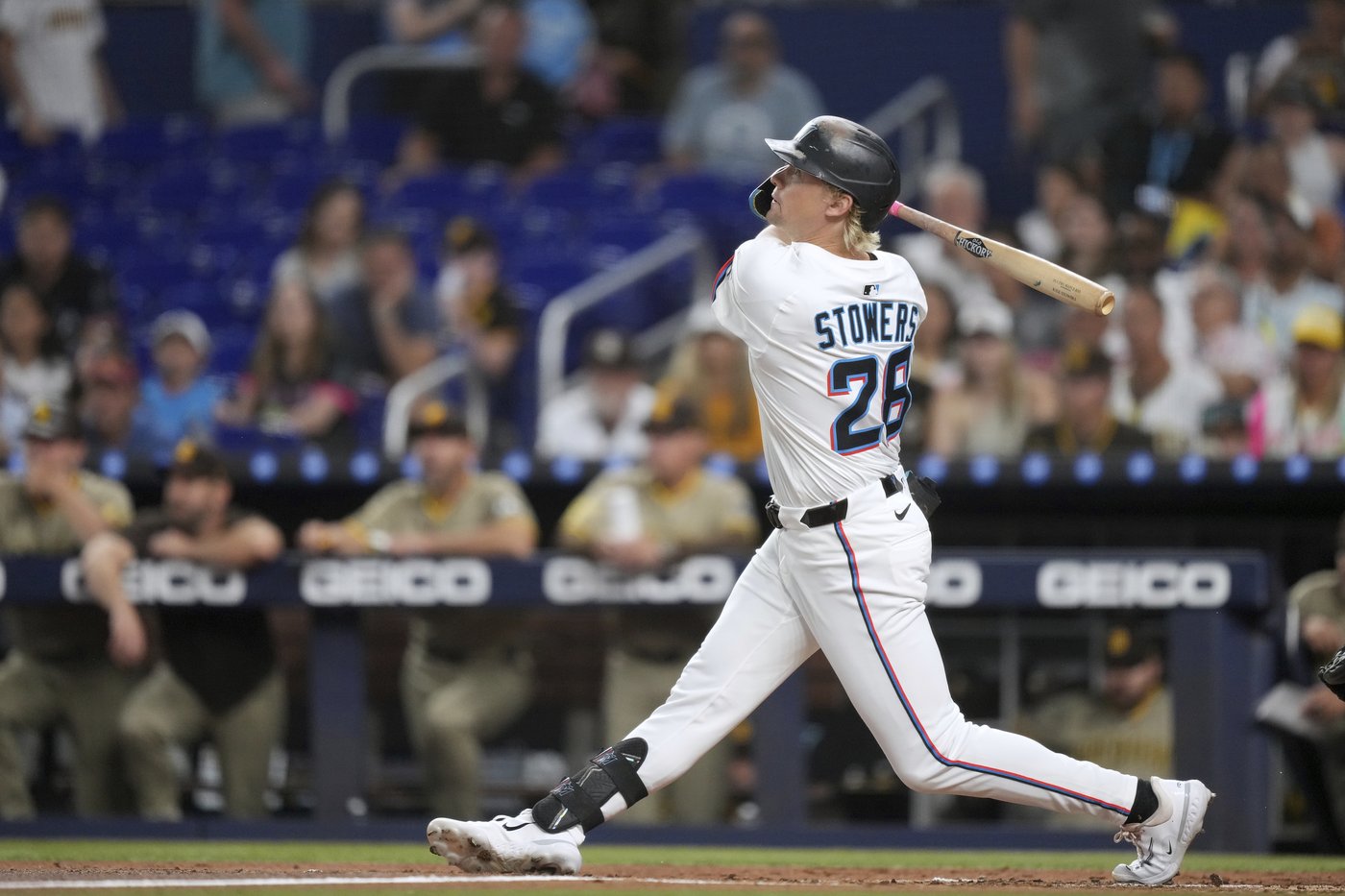 Marlins hold off late Padres' rally in 4-3 win | iNFOnews.ca