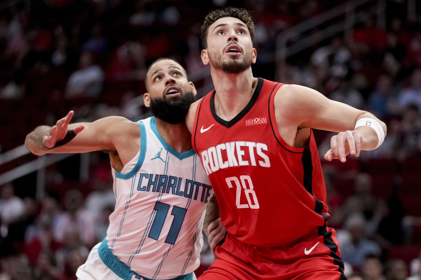 Ball has 34 points and 11 assists in return from ankle injury to lead Hornets over Rockets 110-105 | iNFOnews.ca Ball has 34 points and 11 assists in return from ankle injury to lead Hornets over Rockets 110-105 | iNFOnews.ca