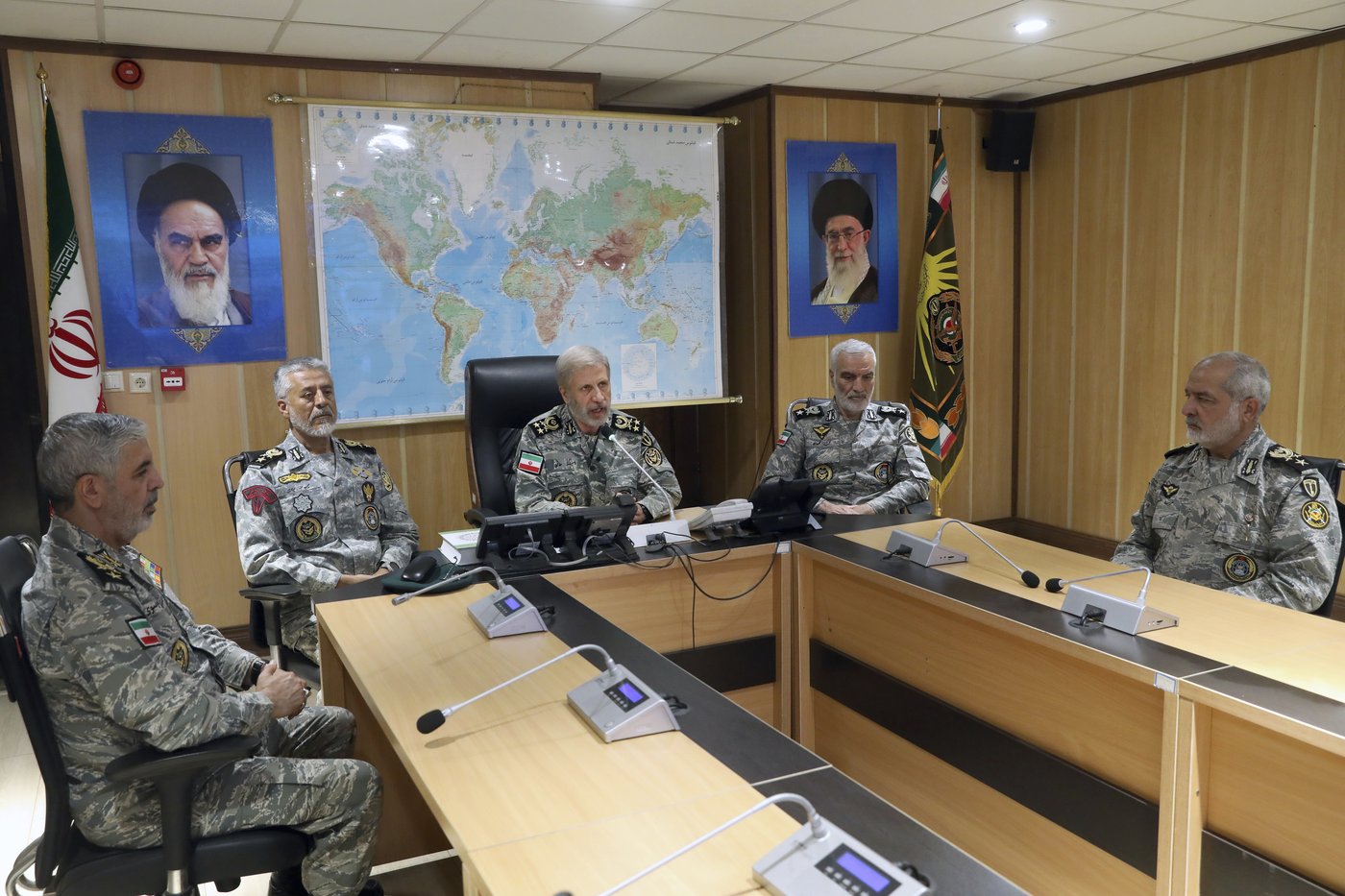 Iran says missile attack matched number of US bombs, signaling likely desire to de-escalate | iNFOnews.ca