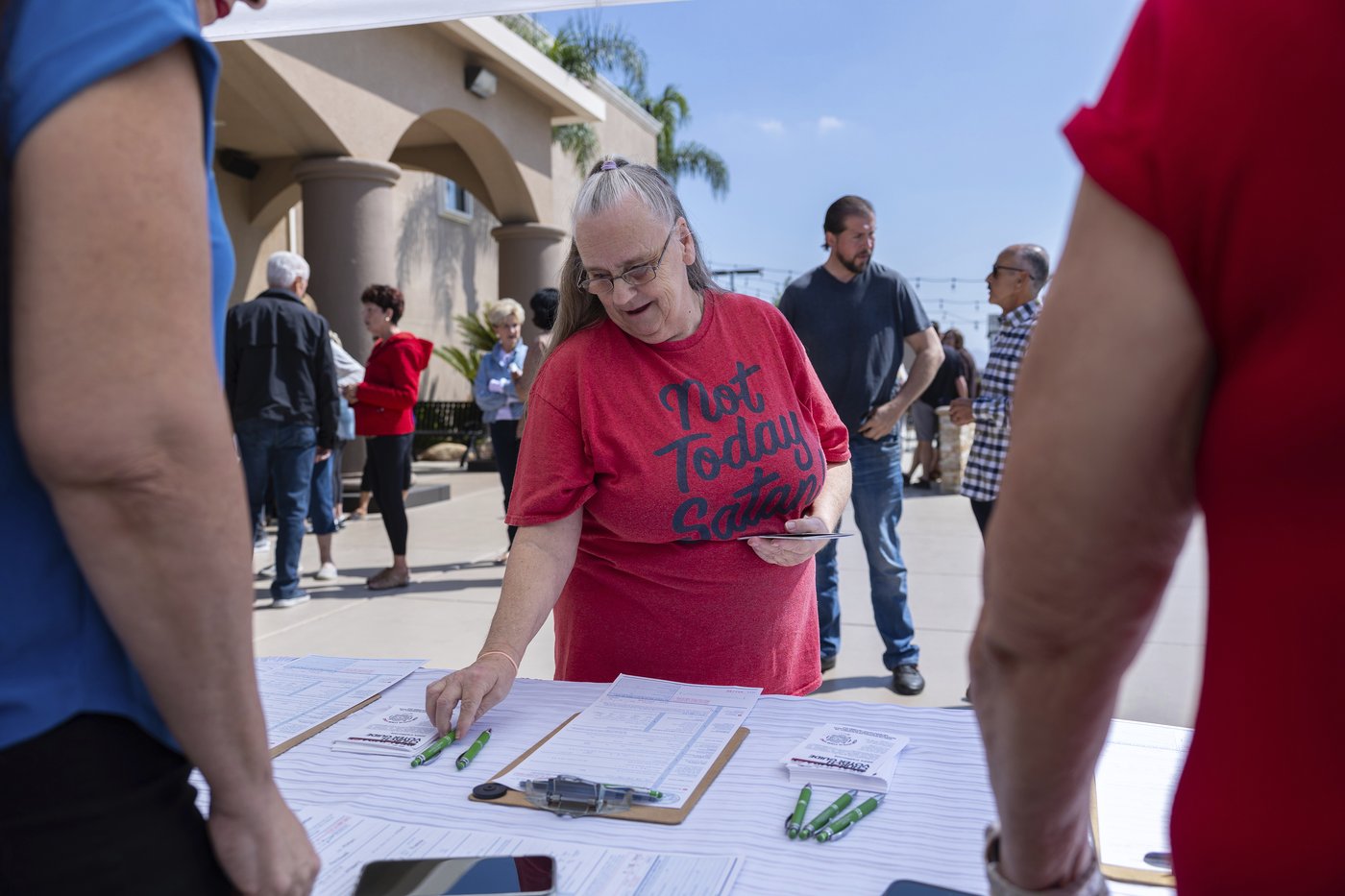 Conservative Christians were skeptical of mail-in ballots. Now they are gathering them in churches | iNFOnews.ca