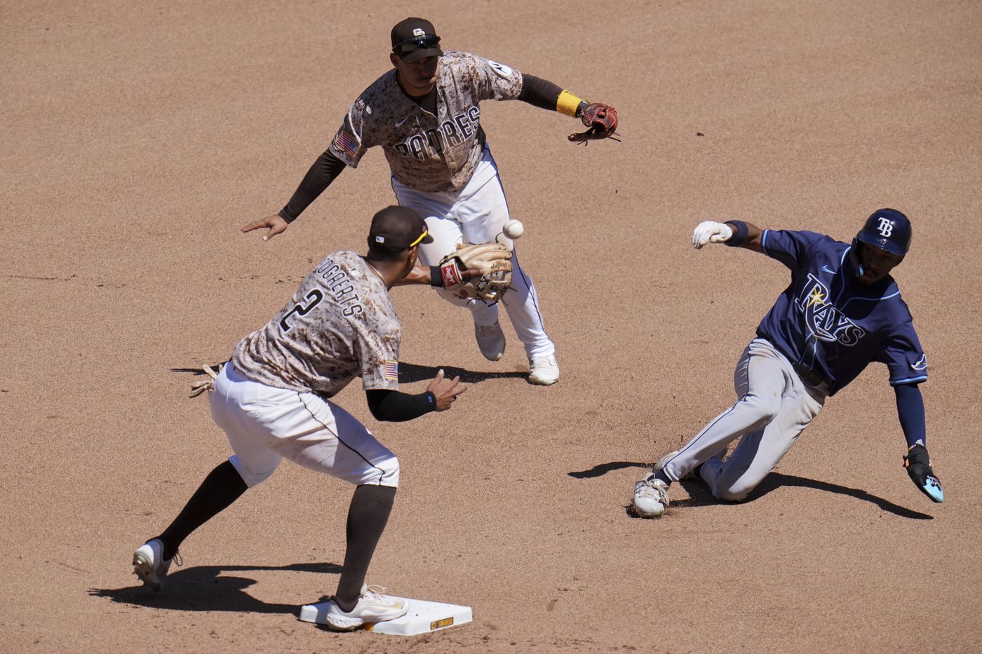 Rookie Simpson has 3 hits as the Rays sweep the Padres with a 4-2 win | iNFOnews.ca Rookie Simpson has 3 hits as the Rays sweep the Padres with a 4-2 win | iNFOnews.ca