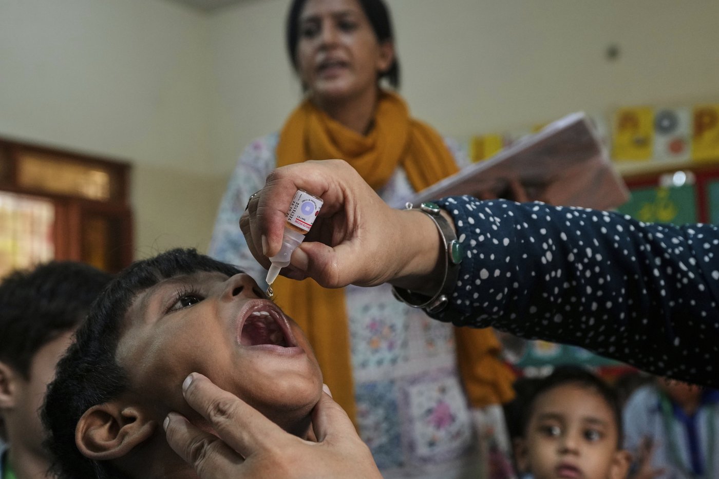 Pakistan's polio fight suffers a blow with 2 new cases reported in the south | iNFOnews.ca