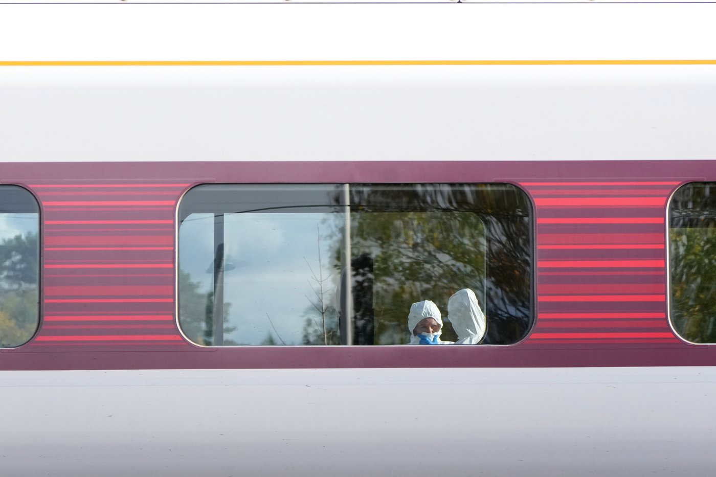 UK police release 1 of 2 men arrested over train stabbings and laud 'heroic' rail worker | iNFOnews.ca UK police release 1 of 2 men arrested over train stabbings and laud 'heroic' rail worker | iNFOnews.ca