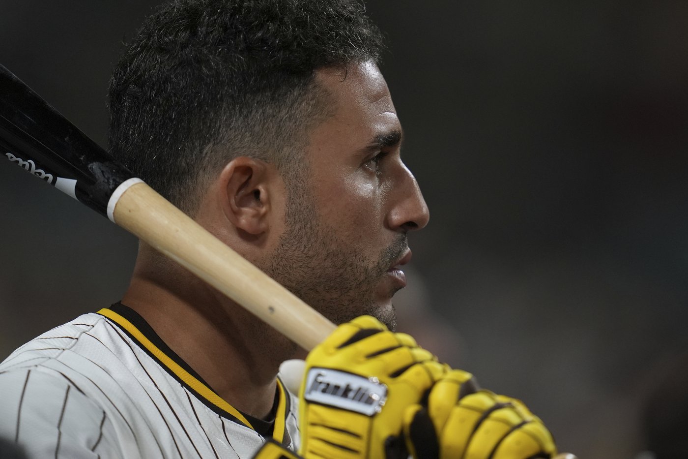 Padres outfielder Laureano has a broken finger and will miss the first round of the playoffs | iNFOnews.ca Padres outfielder Laureano has a broken finger and will miss the first round of the playoffs | iNFOnews.ca