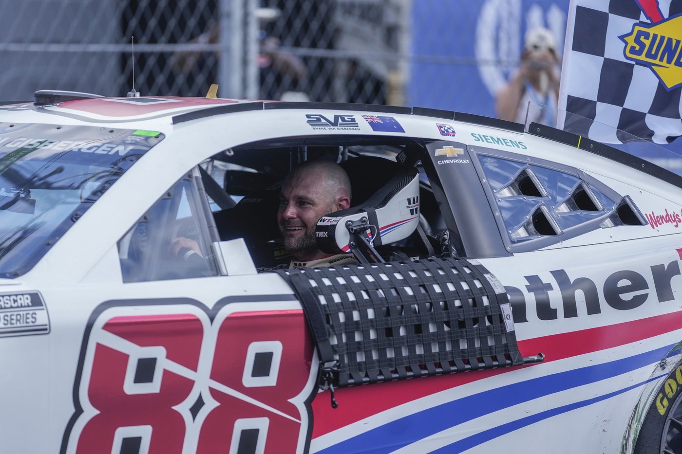Shane van Gisbergen's unique braking technique makes him the favorite at Sonoma | iNFOnews.ca Shane van Gisbergen's unique braking technique makes him the favorite at Sonoma | iNFOnews.ca
