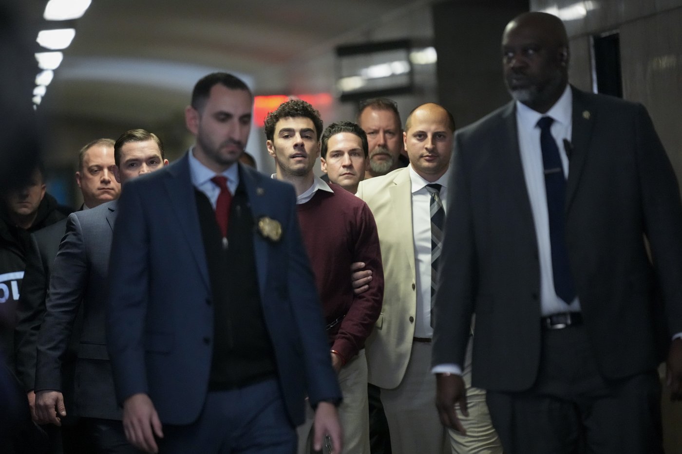 Luigi Mangione pleads not guilty to murder and weapons charges in UnitedHealthcare CEO's death | iNFOnews.ca