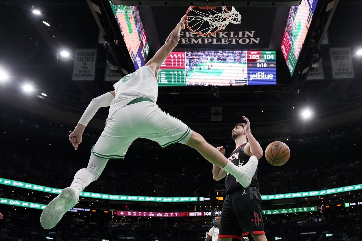 Thompson hits game-winning shot and scores 33 points as Rockets rally past Celtics 114-112 | iNFOnews.ca Thompson hits game-winning shot and scores 33 points as Rockets rally past Celtics 114-112 | iNFOnews.ca