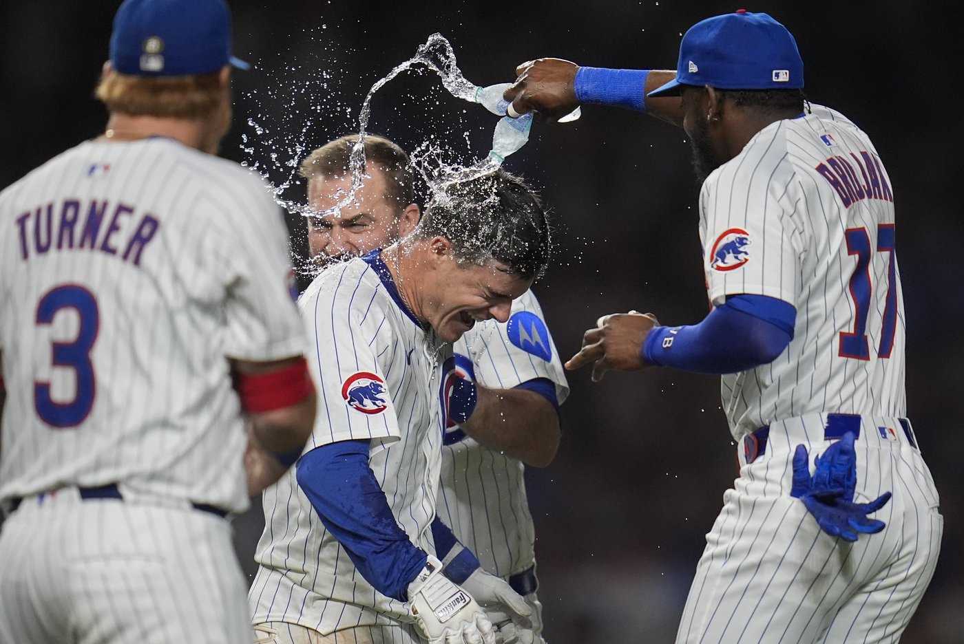 Shaw sac fly in 10th lifts Cubs over Guardians 1-0, deals Cleveland 7th straight loss | iNFOnews.ca