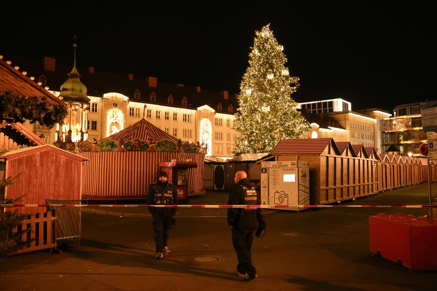 Germans mourn attack on Christmas market with no answers about why | iNFOnews.ca