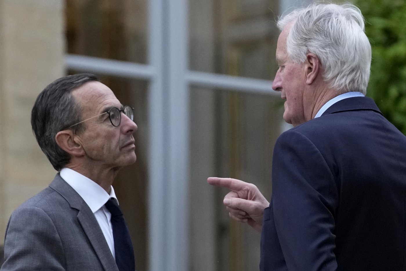 France's new government pledges hardline stance on migration as it cozies up to far right | iNFOnews.ca