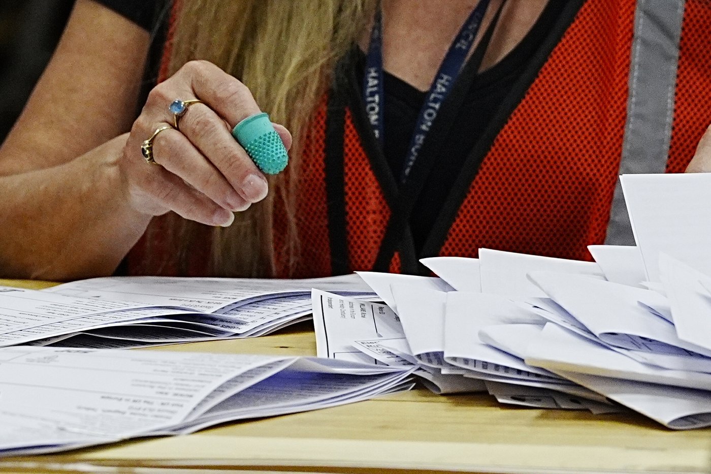Parts of England vote in local elections, with Farage's Reform UK seeking big gains | iNFOnews.ca Parts of England vote in local elections, with Farage's Reform UK seeking big gains | iNFOnews.ca