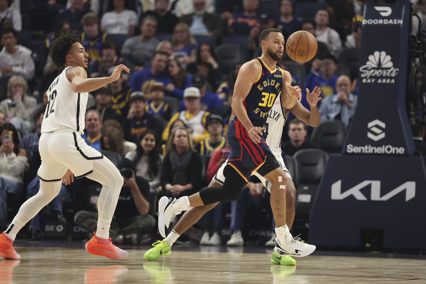 Dennis Schroder leads short-handed Nets back from 18-point deficit to beat Warriors 128-120 | iNFOnews.ca Dennis Schroder leads short-handed Nets back from 18-point deficit to beat Warriors 128-120 | iNFOnews.ca