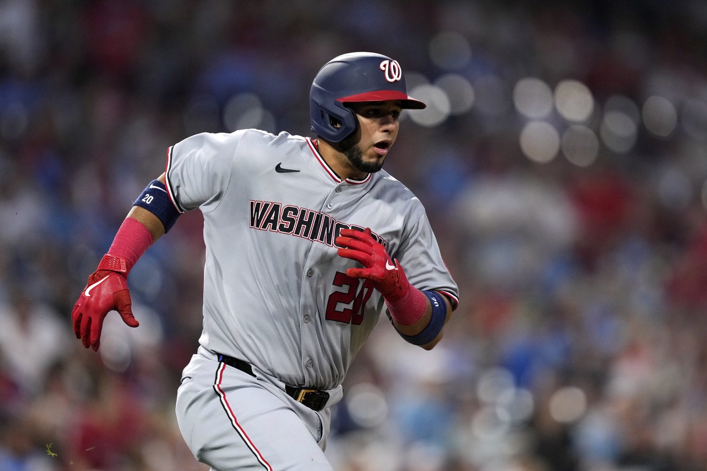 Lord earns 1st MLB win as Nationals beat Phillies 4-2 to prevent sweep | iNFOnews.ca