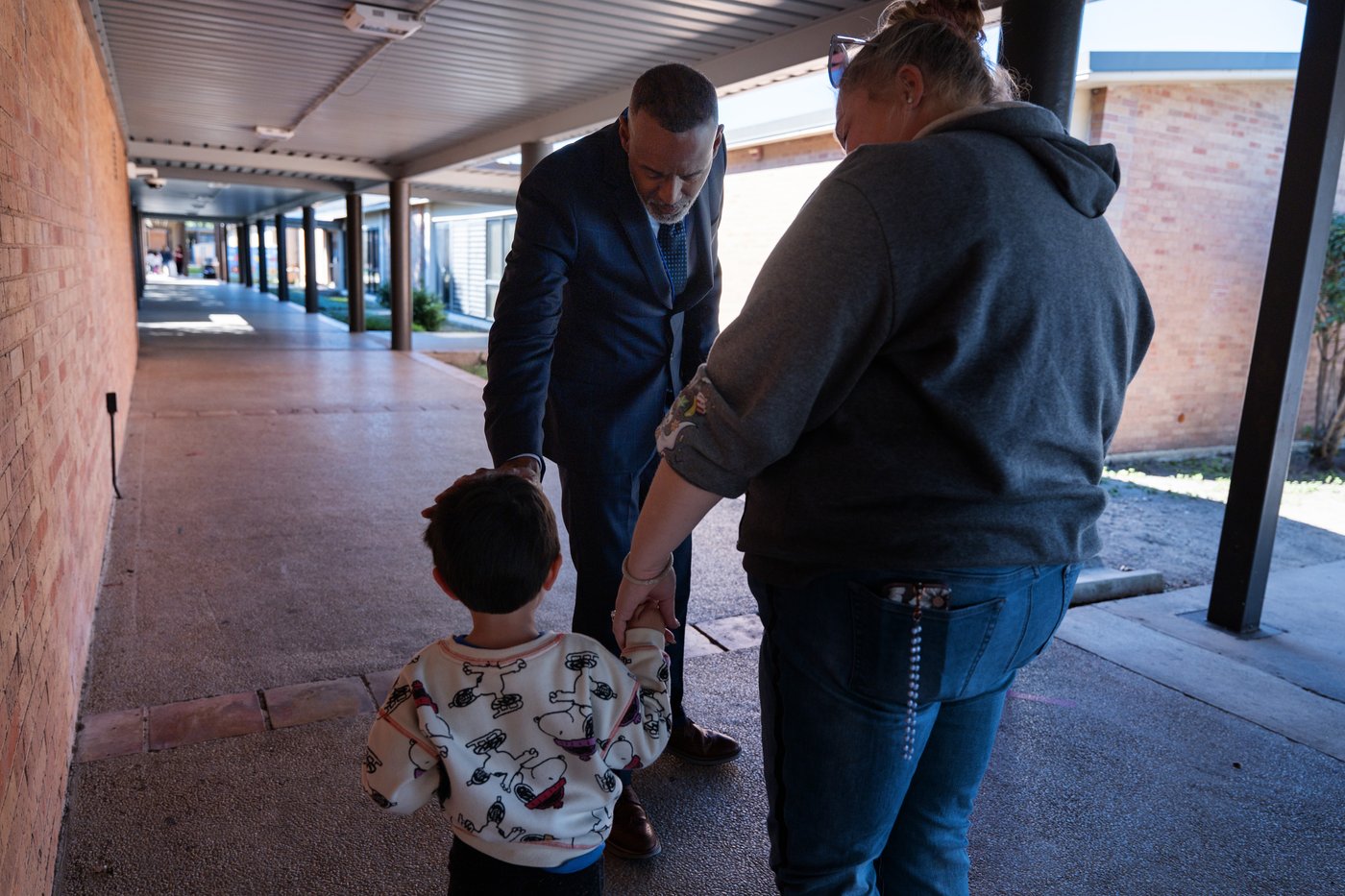The shutdown is hurting schools whose budgets are mostly federal money | iNFOnews.ca The shutdown is hurting schools whose budgets are mostly federal money | iNFOnews.ca