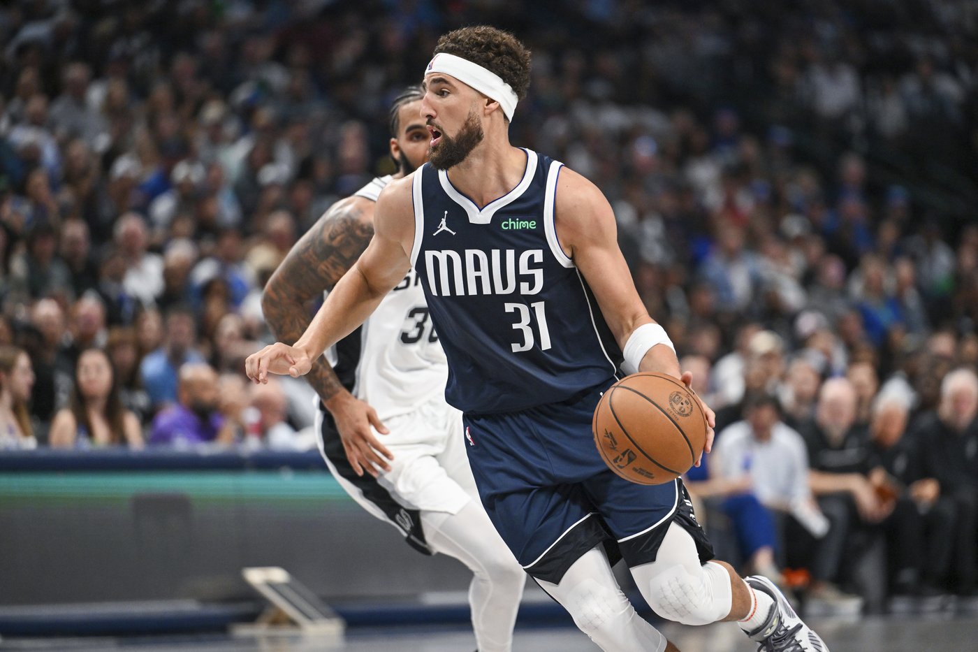 Klay Thompson scores 22 points as Mavericks beat Spurs 120-109 | iNFOnews.ca Klay Thompson scores 22 points as Mavericks beat Spurs 120-109 | iNFOnews.ca