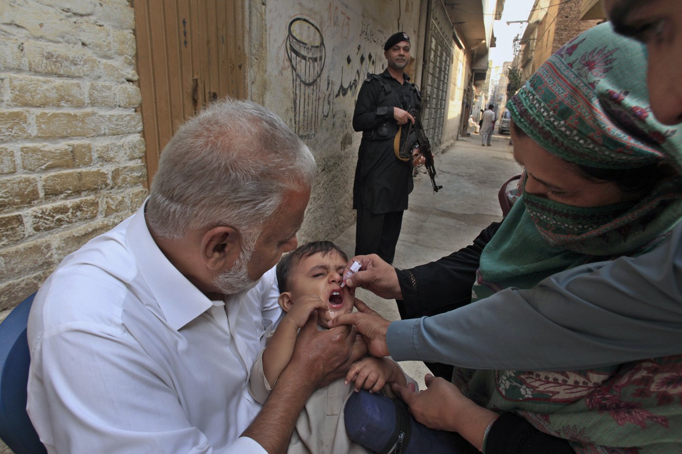 Pakistan reports new polio case in northwest, raising nationwide tally to 50 cases this year | iNFOnews.ca Pakistan reports new polio case in northwest, raising nationwide tally to 50 cases this year | iNFOnews.ca