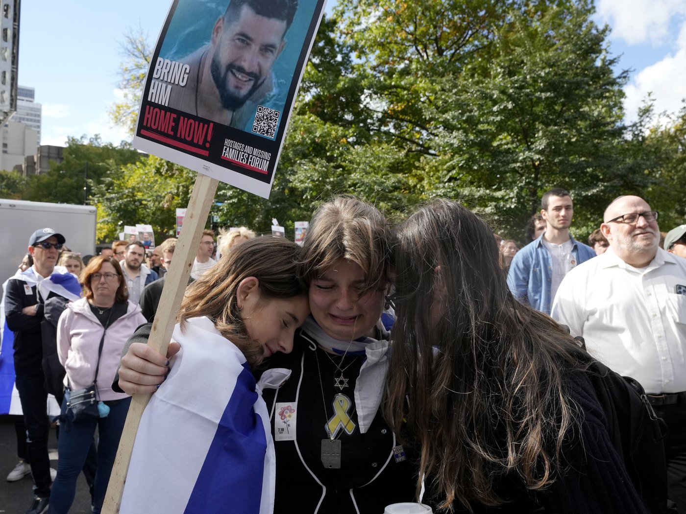 Prayers, protests and police as Canada marks anniversary of Oct. 7 Hamas attack | iNFOnews.ca Prayers, protests and police as Canada marks anniversary of Oct. 7 Hamas attack | iNFOnews.ca