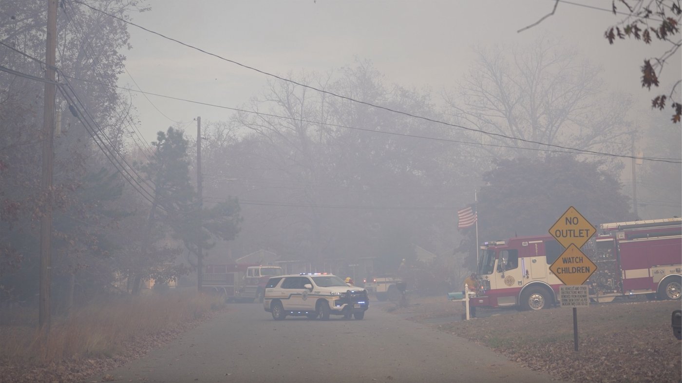 Crews battling New Jersey wildfires in driest conditions in nearly 120 years | iNFOnews.ca Crews battling New Jersey wildfires in driest conditions in nearly 120 years | iNFOnews.ca