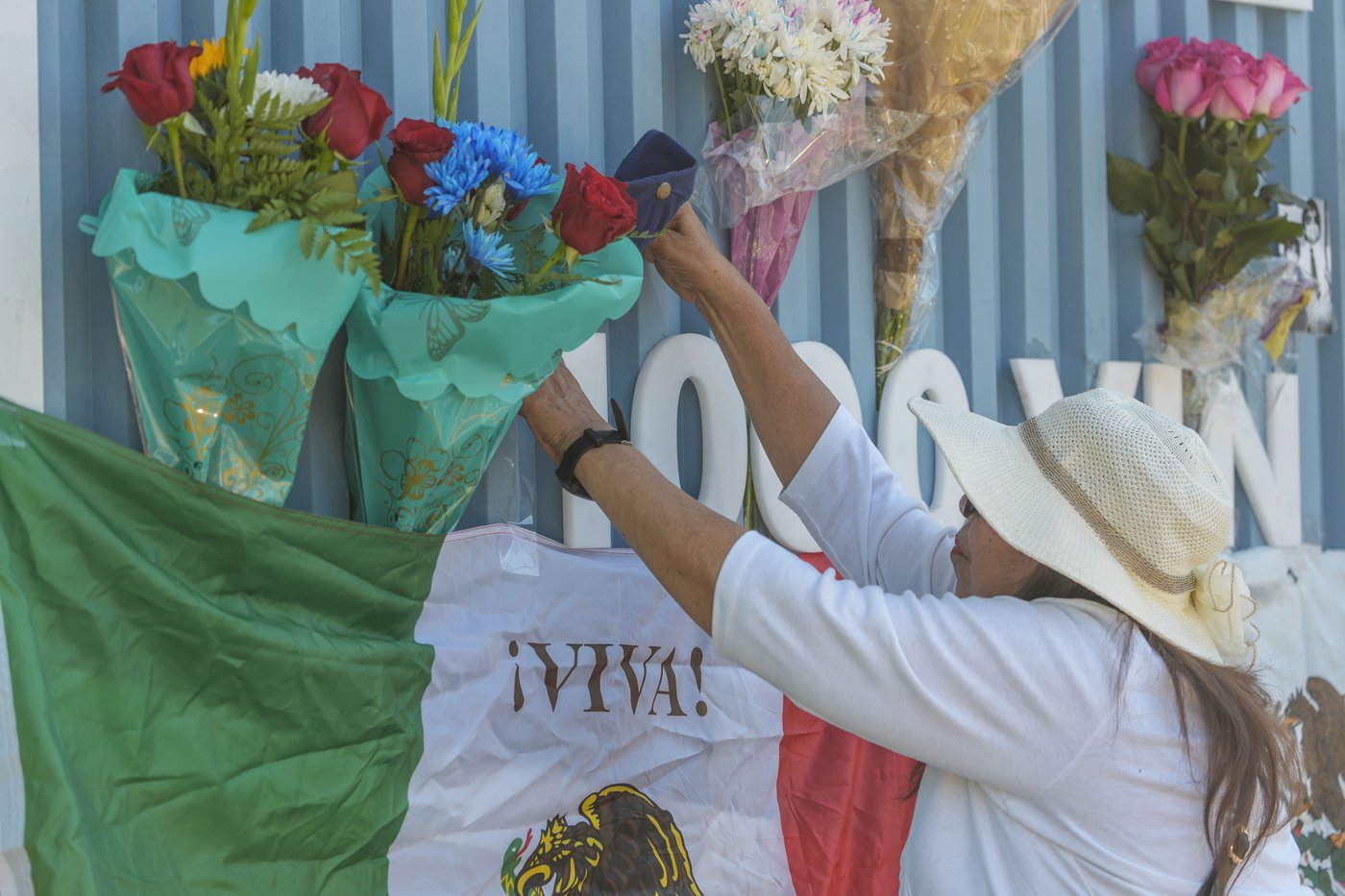 Dodgers pitcher Fernando Valenzuela served as a cultural ambassador for Mexican Americans, Mexicans | iNFOnews.ca
