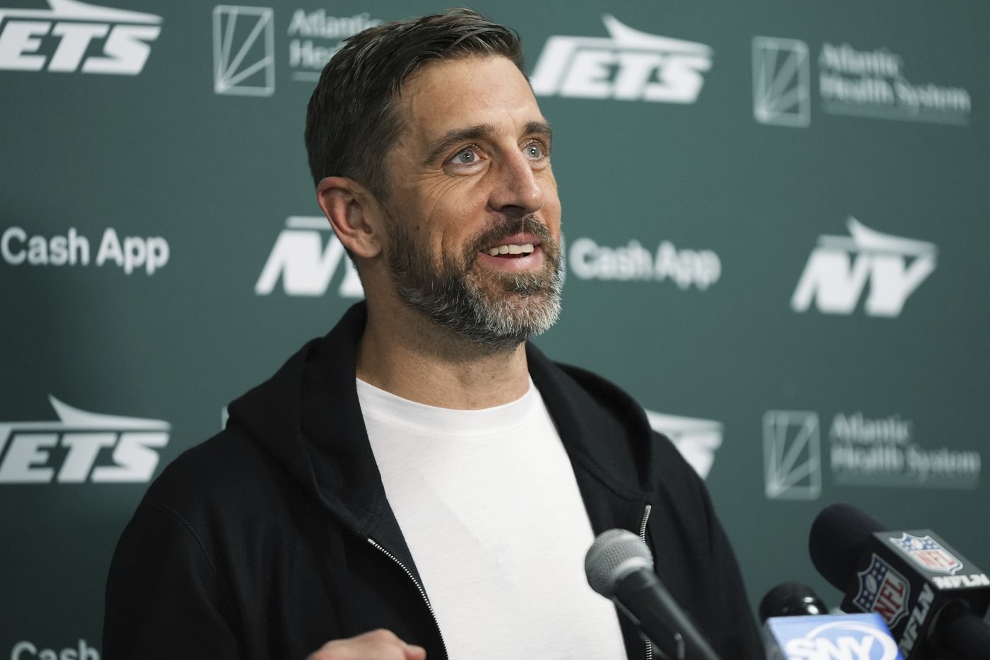 Aaron Rodgers suggests a 'curse' might be the reason for the Jets' losing ways | iNFOnews.ca Aaron Rodgers suggests a 'curse' might be the reason for the Jets' losing ways | iNFOnews.ca