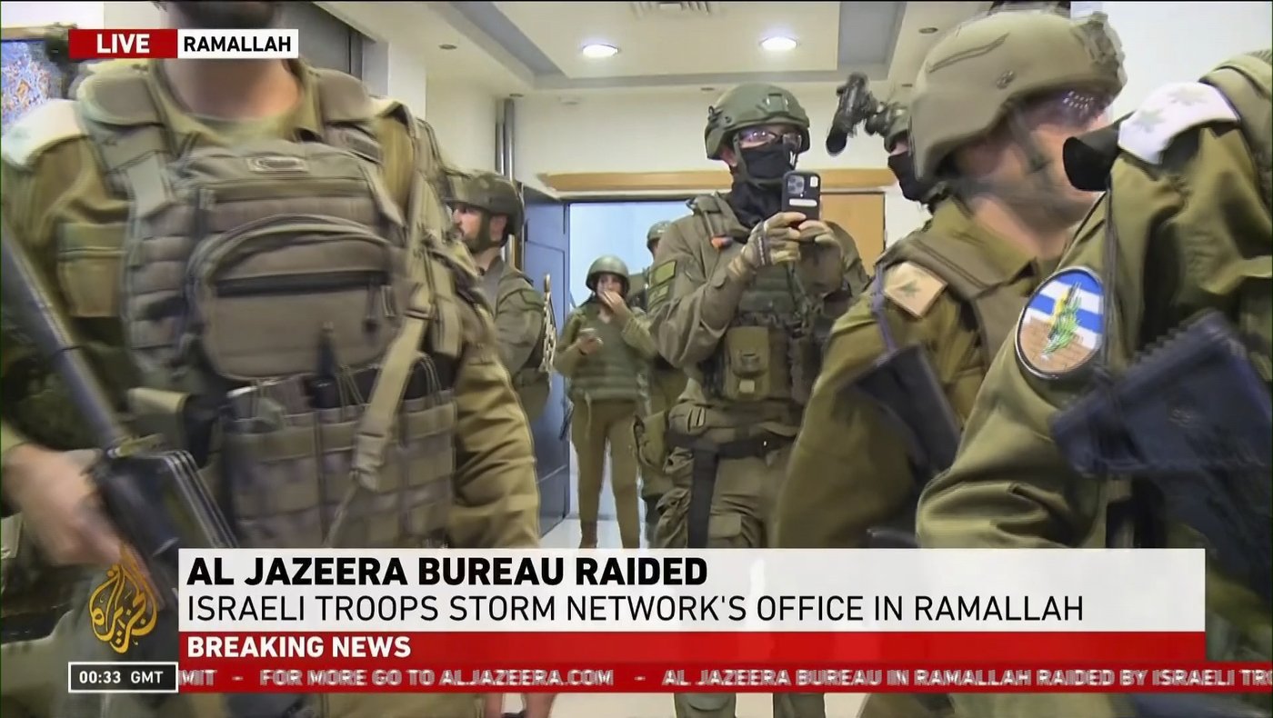 Israel raids and shuts down Al Jazeera's bureau in Ramallah in the West Bank | iNFOnews.ca Israel raids and shuts down Al Jazeera's bureau in Ramallah in the West Bank | iNFOnews.ca