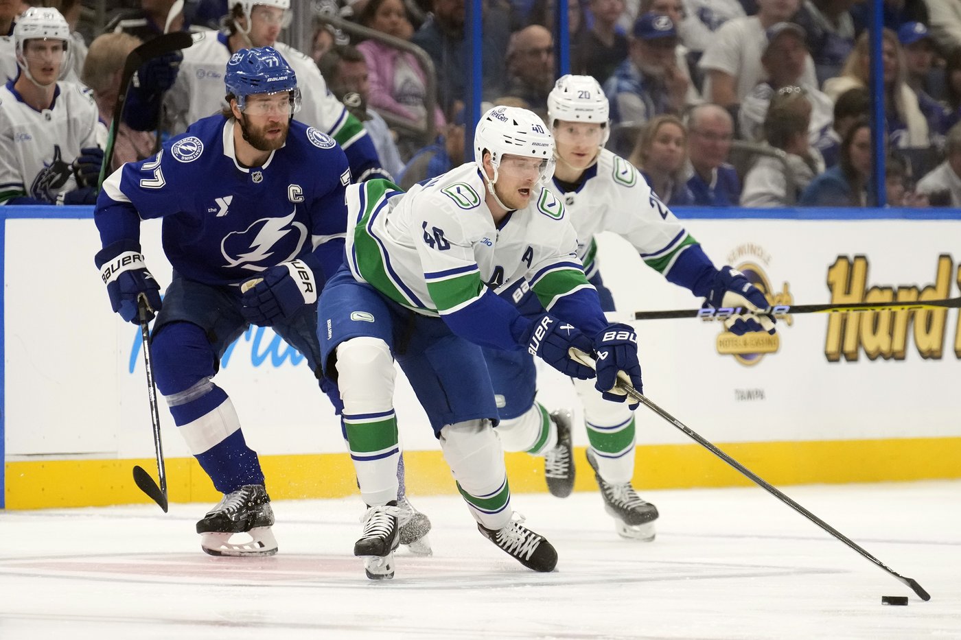 Kucherov gets 4th goal of the season, Lightning beat Canucks 4-1 in Milton-delayed home opener | iNFOnews.ca Kucherov gets 4th goal of the season, Lightning beat Canucks 4-1 in Milton-delayed home opener | iNFOnews.ca